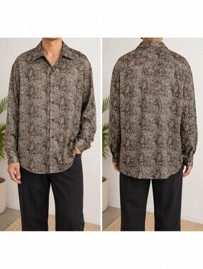 Bagazio Long-Sleeve Button-Up Shirt In Size Xl. Features An All-Over